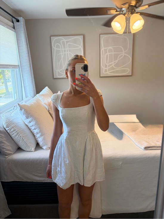 Reformation Dresses & Skirts - Refromation light blue Square-Neck Linen Mini Dress
